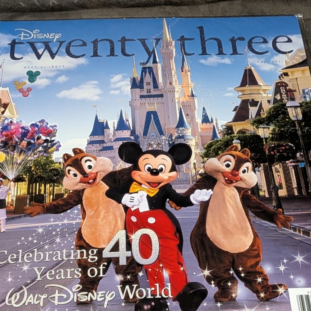 Disney D23 Twenty-Three Magazine Fall 2011 40th‎ Anniversary Walt Disney World